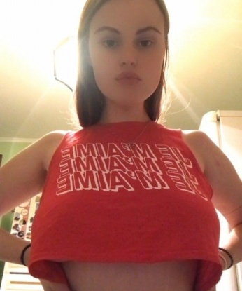 Анкета проститутки Карина - город Соузга, 1998 лет, №13407